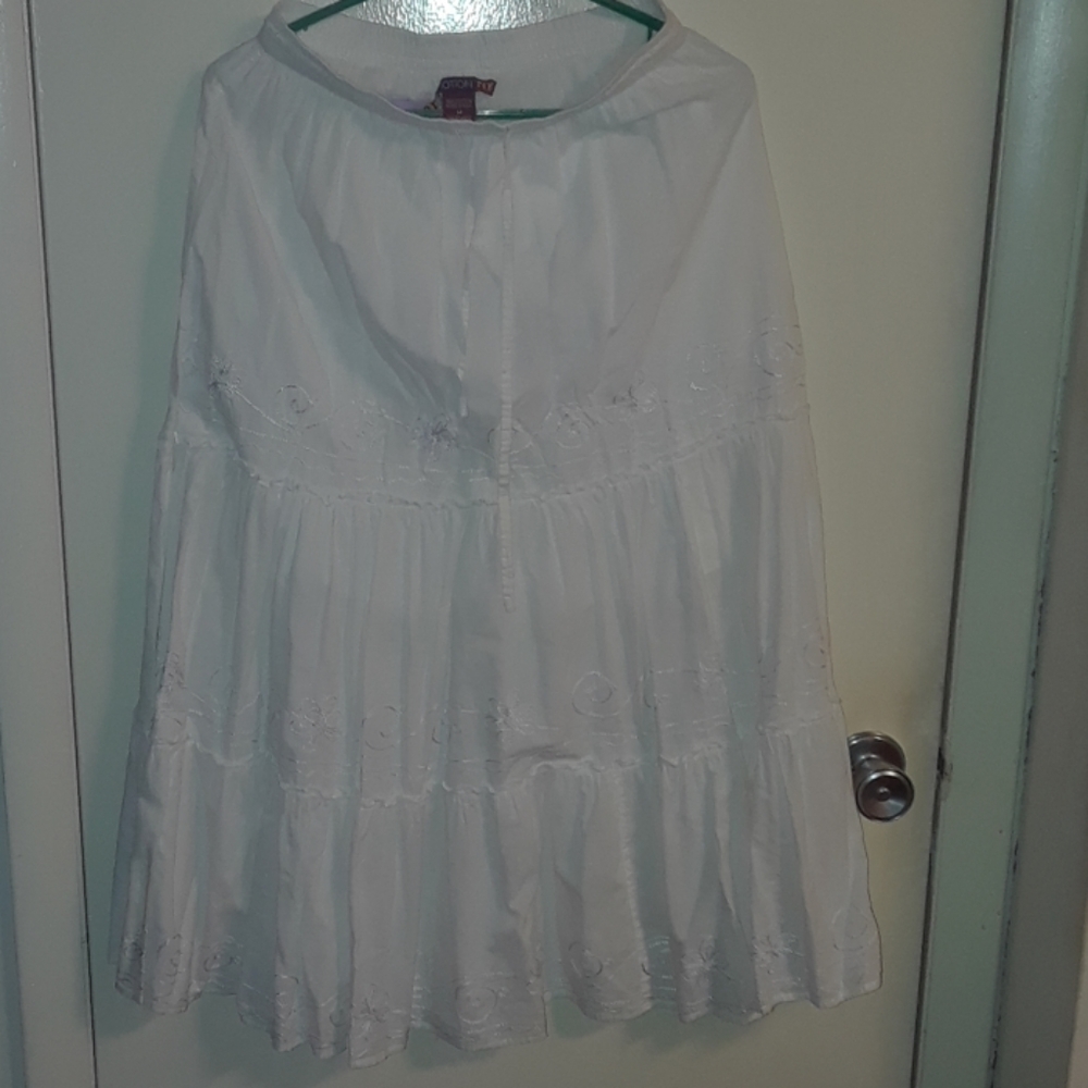 White Shirt With Tie String